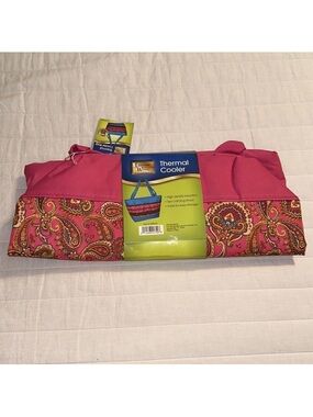 LWO Large Fuchsia Pink Paisley Zip Top Thermal Cooler Bag
